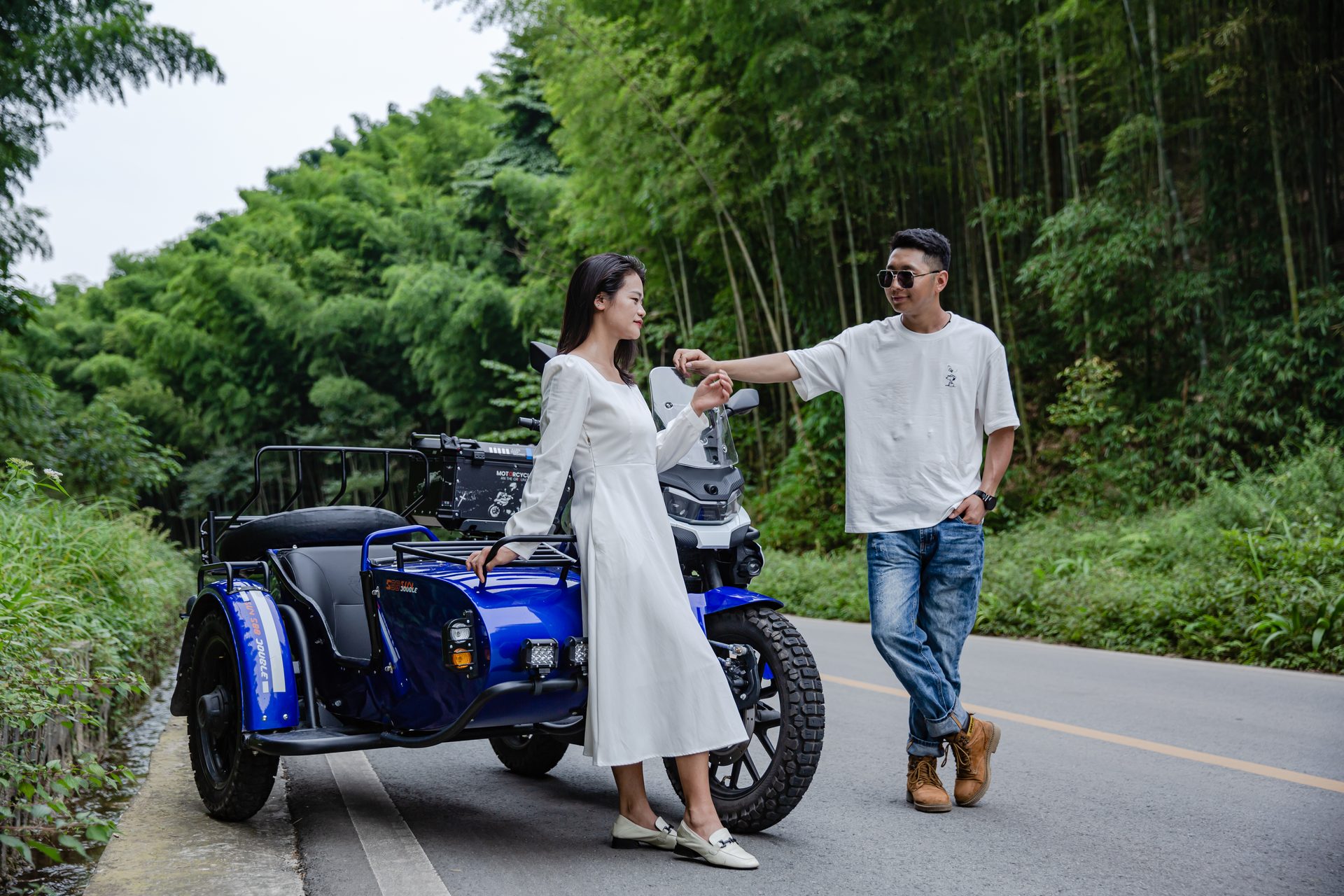 银钢SUV500二代(蓝色)骑行实拍(13)