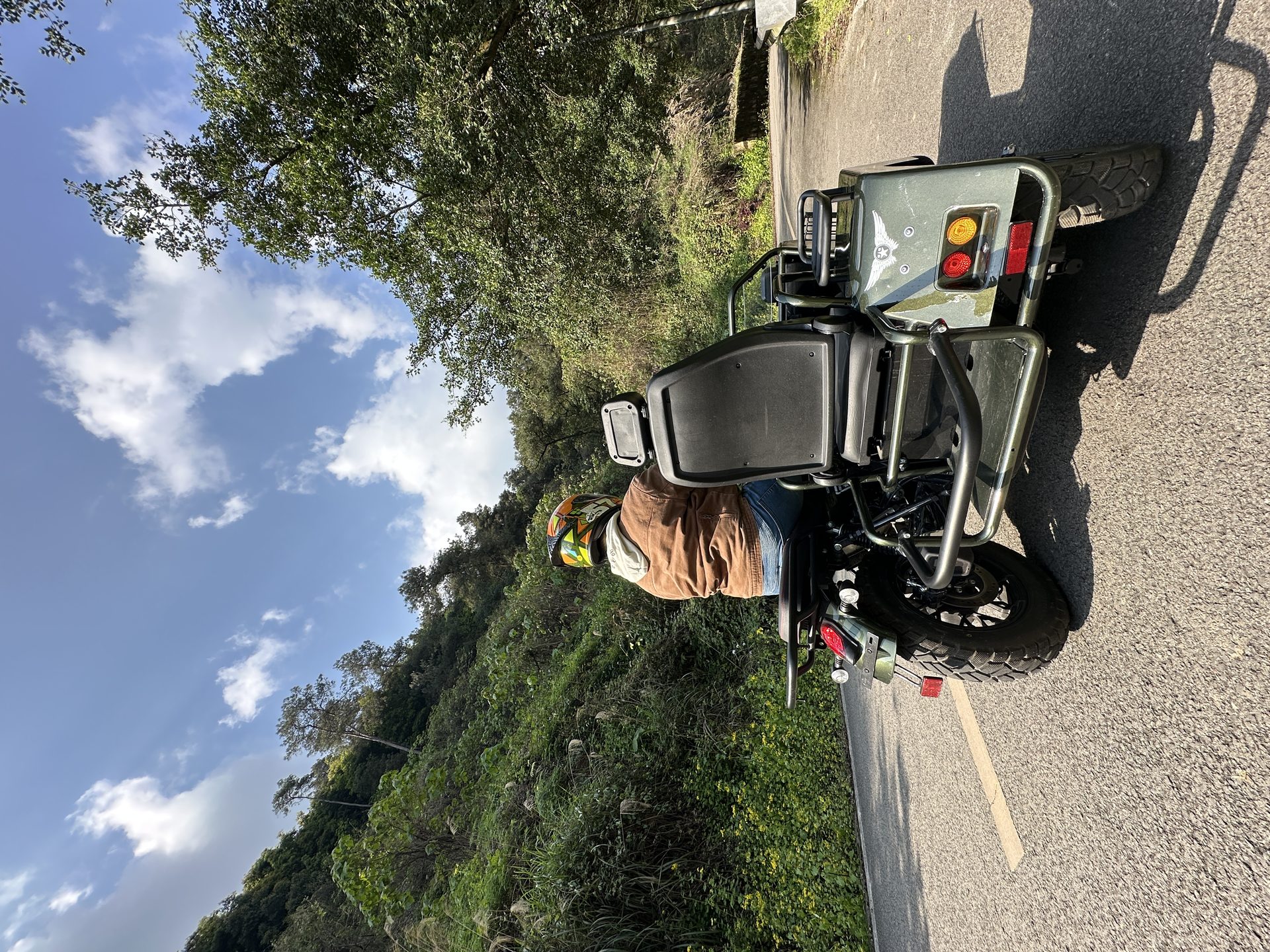 银钢巡逻者200(军绿色)骑行实拍(22)